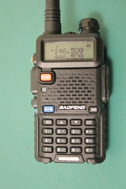 BAOFENG_UV-5R